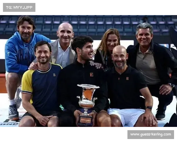 西班牙网球名将阿尔卡拉斯宣布与教练费雷罗结束七年合作关系